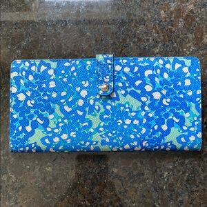 Vera Bradley Blue and Green Floral Wallet
